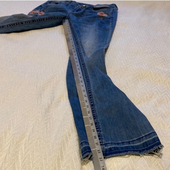 Shyanne Blue Flare Jeans with Pink Floral Embroidery - Picture 5 of 5